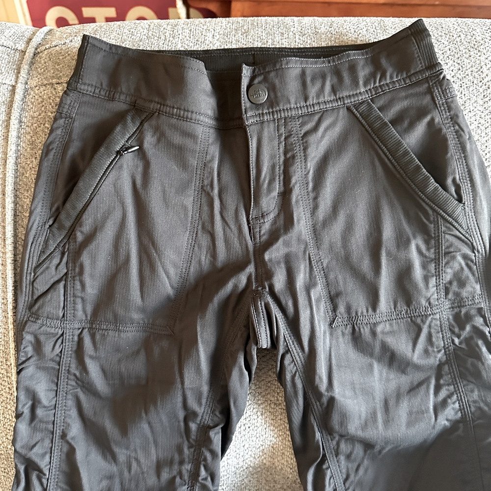 The North Face pants- NWOT- black